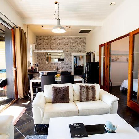 The Factory Luxury Accomodation Кайкура Екстериор снимка