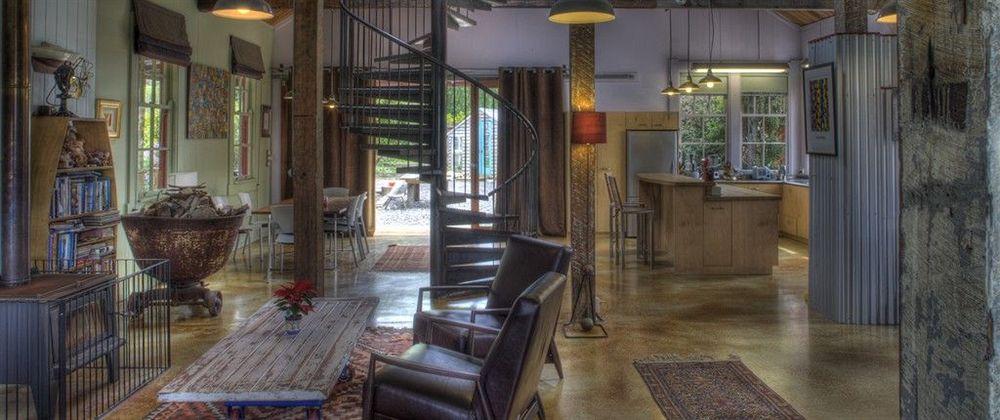 The Factory Luxury Accomodation Кайкура Екстериор снимка