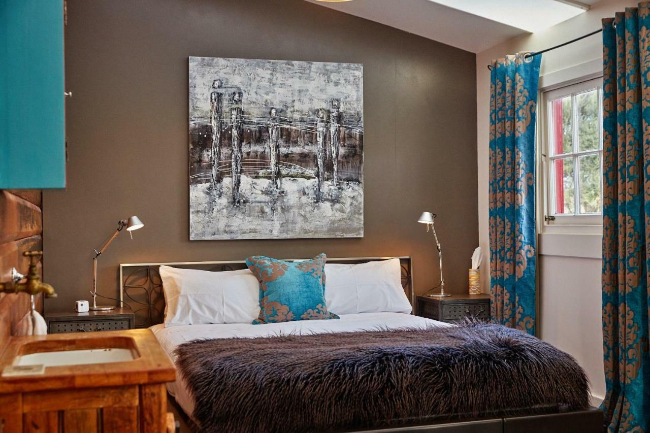 The Factory Luxury Accomodation Кайкура Екстериор снимка